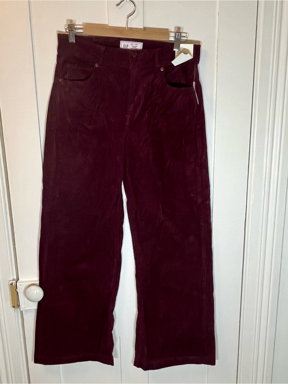 GAP Wide-Leg Corduroy Pants in Deep Burgundy
